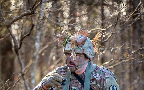 Soldiers compete in 30th Troop Command Brigade Best Warrior Competition