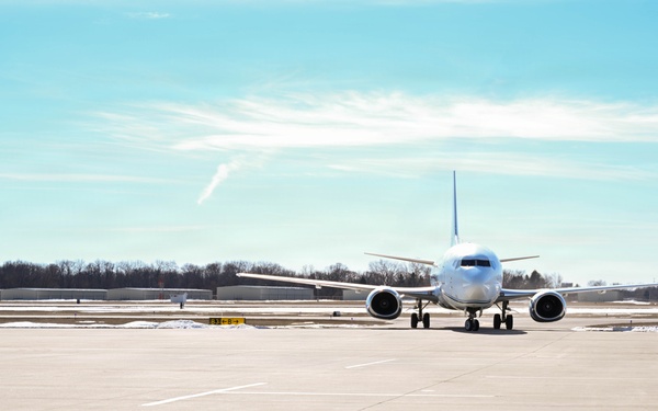 Illinois Army National Guard Engineer Soldiers Return from Middle East Deployment