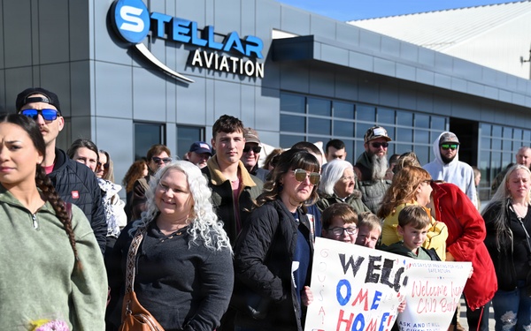 Illinois Army National Guard Engineer Soldiers Return from Middle East Deployment