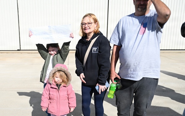 Illinois Army National Guard Engineer Soldiers Return from Middle East Deployment