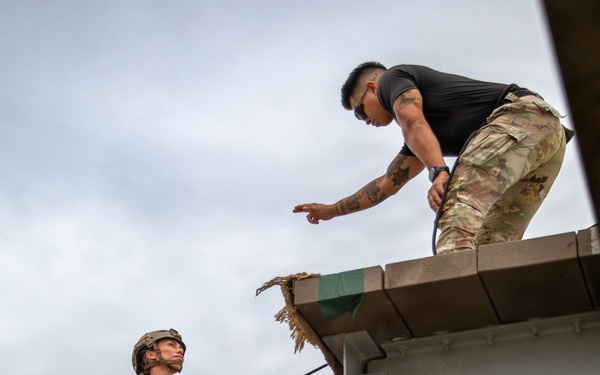 U.S. Army Soldiers conduct Air Assault training across Oahu