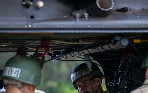 U.S. Army Soldiers conduct Air Assault training across Oahu
