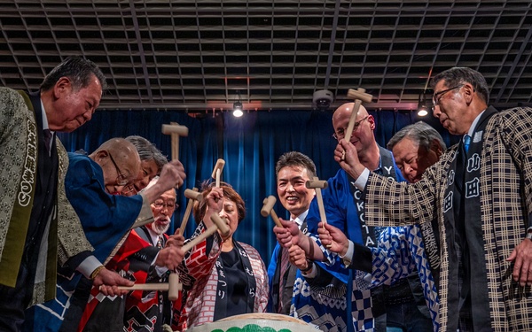 Yokota Leadership rings in the new year with Japanese community partners