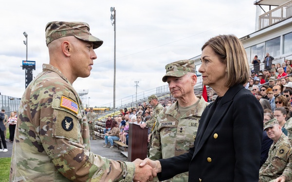 2/34th IBCT send-off ceremony