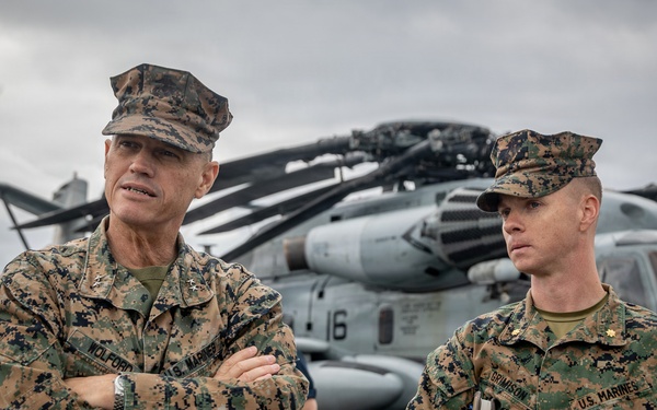 MCIPAC CG Visits USS Tripoli