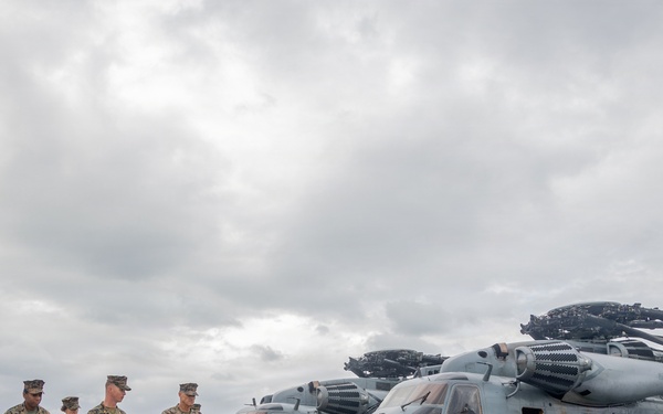 MCIPAC CG Visits USS Tripoli