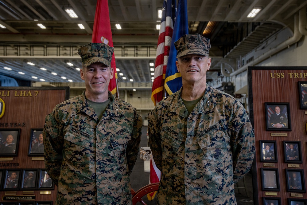 MCIPAC CG Visits USS Tripoli
