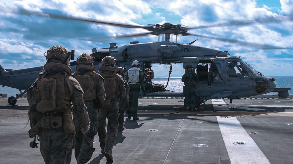 31st MEU | Visit, Board, Search, and Seizure exercise