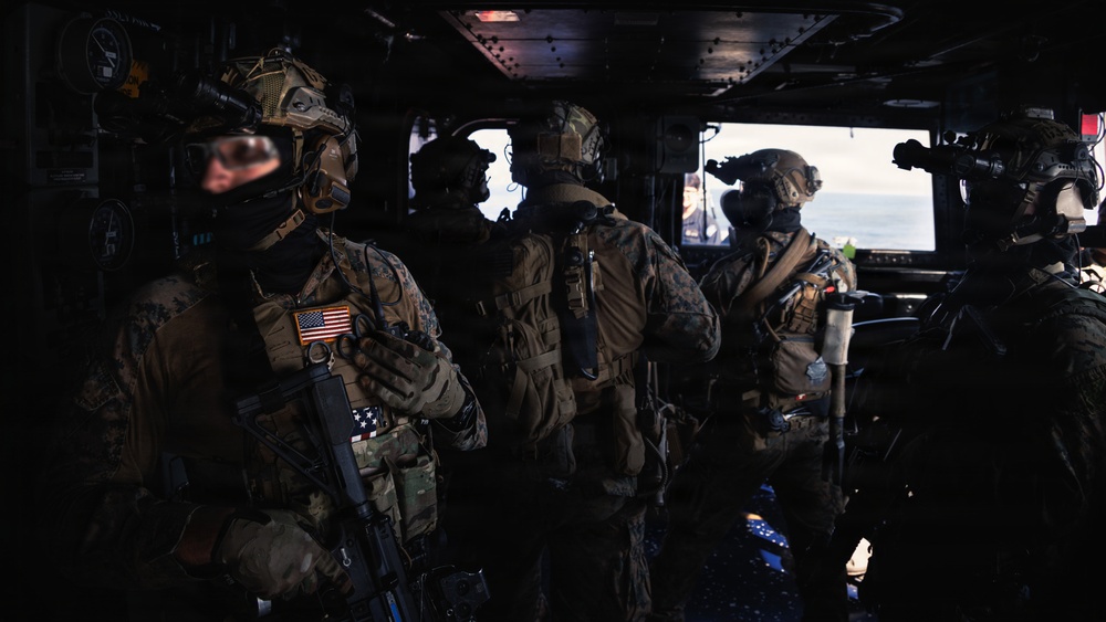 31st MEU | Visit, Board, Search, and Seizure exercise