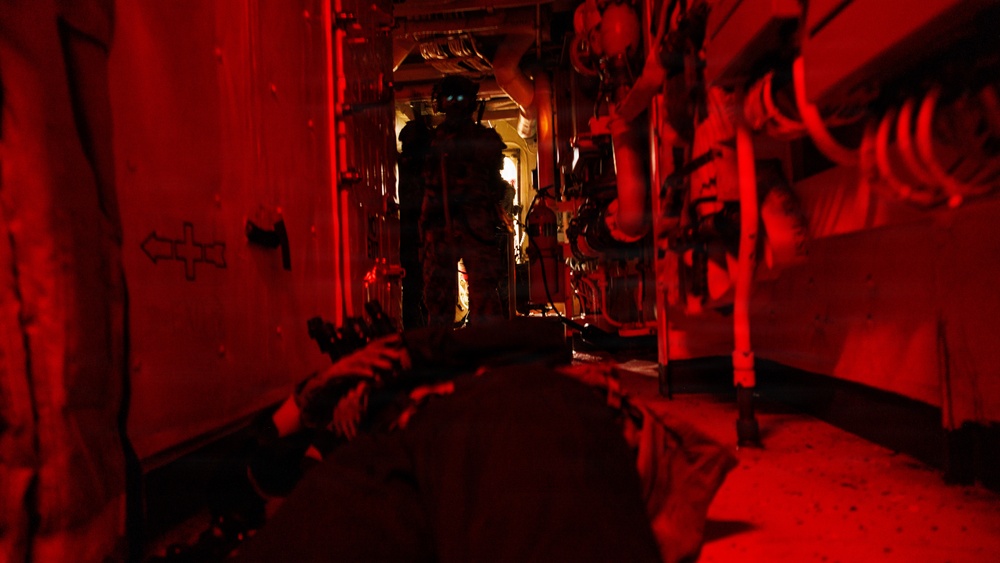 31st MEU | Night Visit, Board, Search, and Seizure exercise