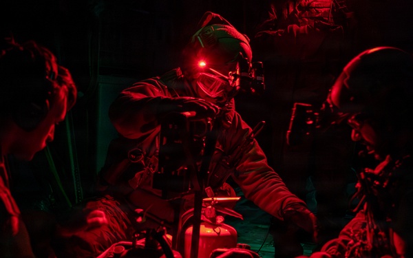 26th ERQS conducts FARP mission within CENTCOM AOR