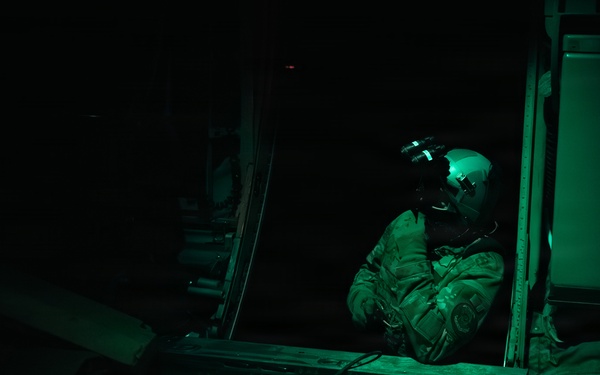 26th ERQS conducts FARP mission within CENTCOM AOR