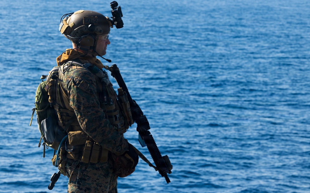 31st MEU | Maritime Raid Force executes VBSS operations