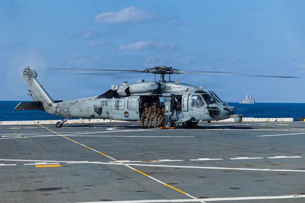 31st MEU | Maritime Raid Force executes VBSS operations