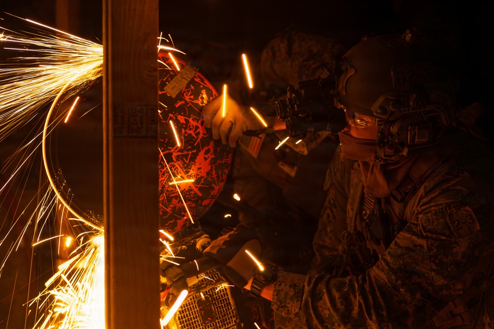 31st MEU | VBSS night operations