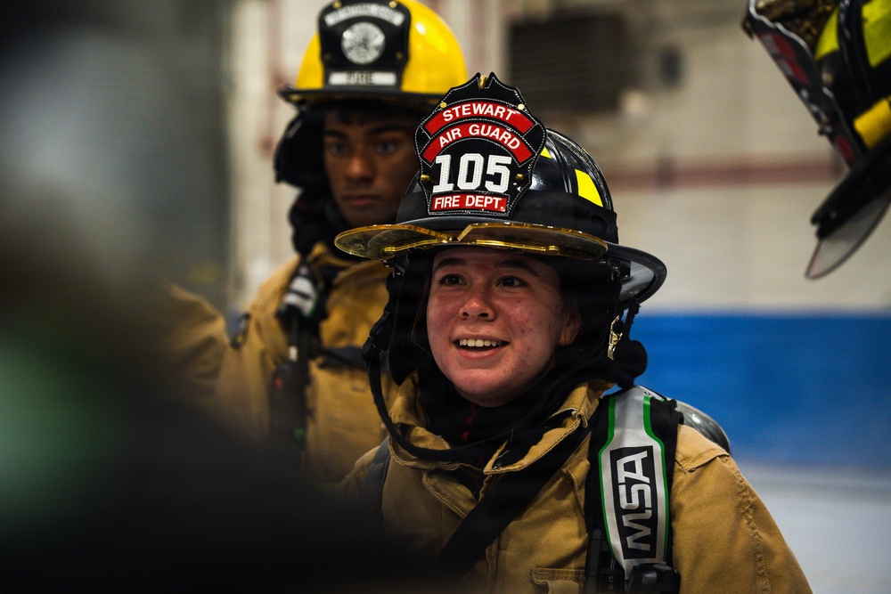 Firefighters’ smoky C-17 training
