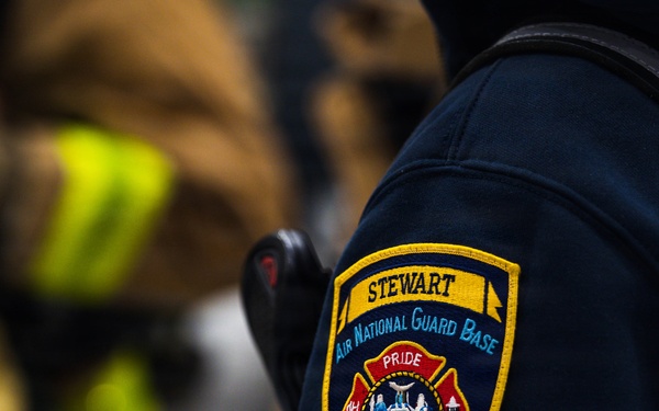 Firefighters’ smoky C-17 training