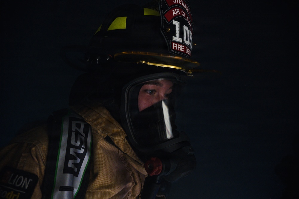 Firefighters’ smoky C-17 training