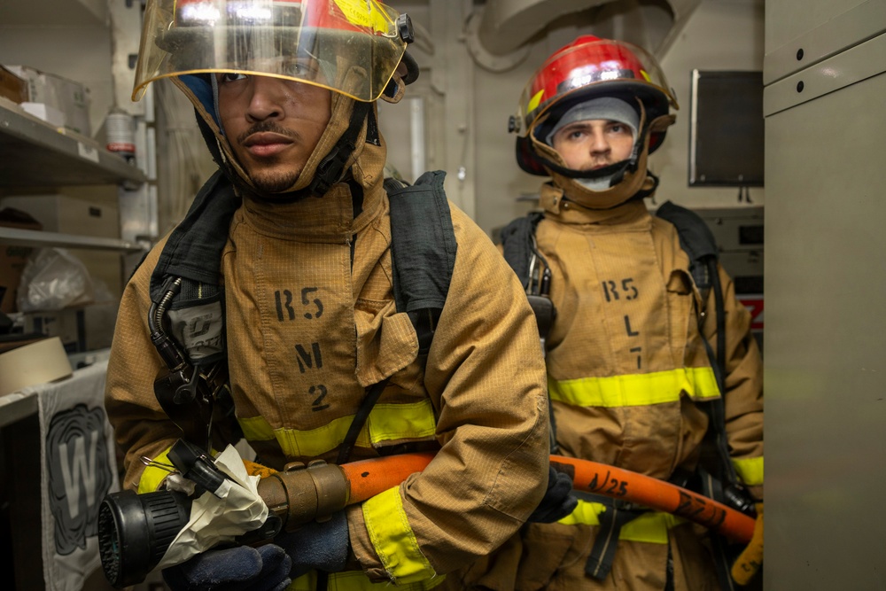 USS Delbert D. Black (DDG 119) Conducts a Damage Control Drill