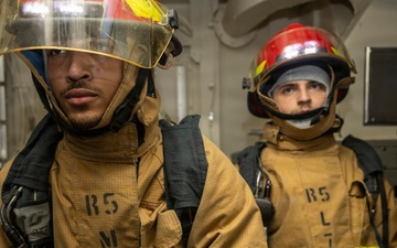 USS Delbert D. Black (DDG 119) Conducts a Damage Control Drill