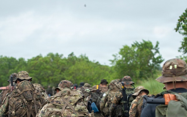 Jungle Operations Training Course-Panama: Primitive Fire Training