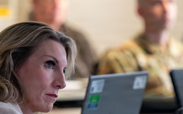 Eagle Institute leads AI 101: Leveraging AI for the Workspace workshop for AU