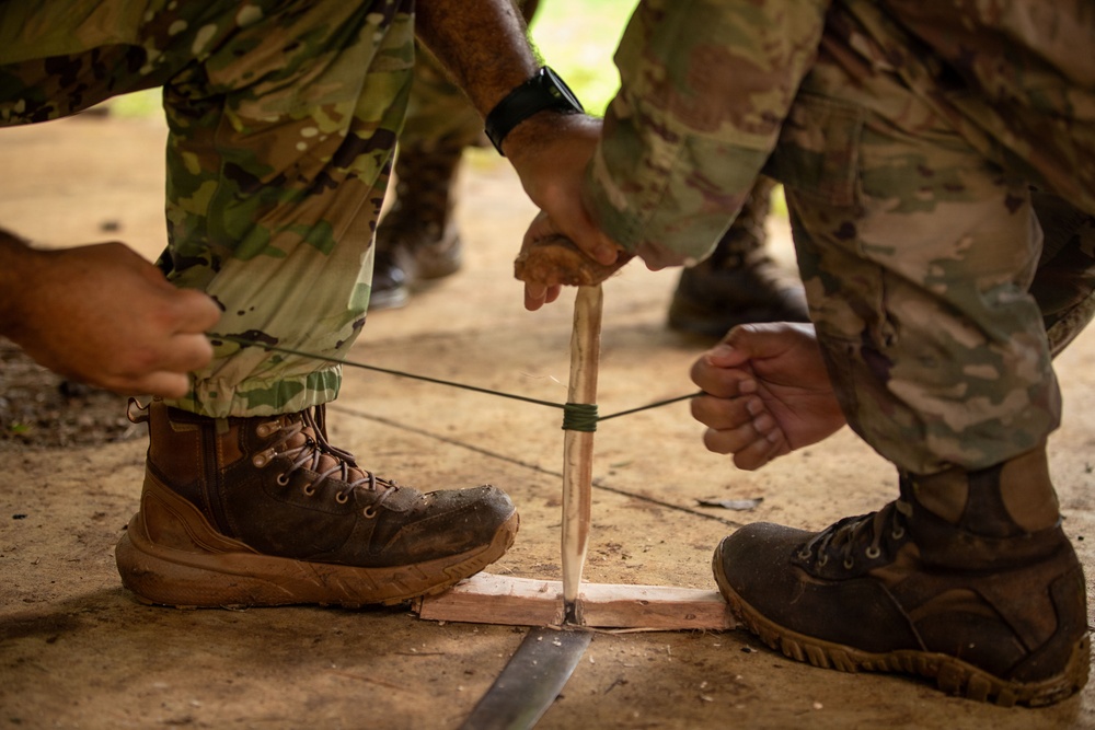 Jungle Operations Training Course-Panama: Primitive Fire Training