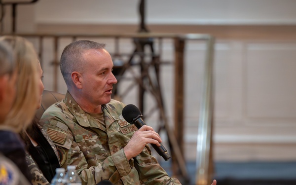 CSAF and CMSAF join Air University’s PCTT panel