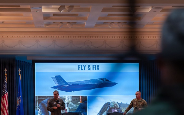 CSAF and CMSAF join University's PCTT panel