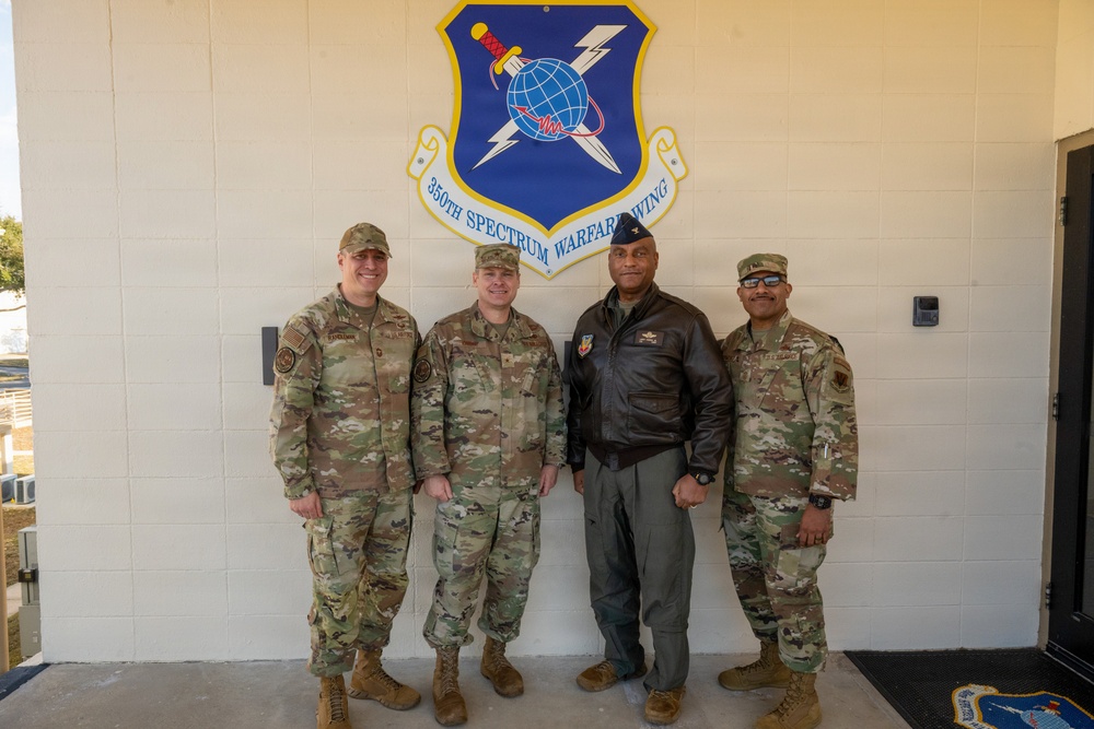 350 SWW Command Team Welcomes NGB A/2 Lead