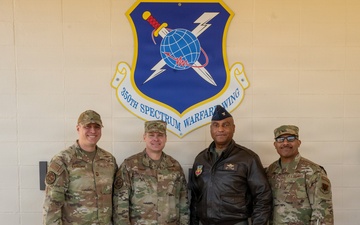 350 SWW Command Team Welcomes NGB A/2 Lead
