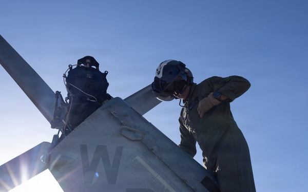 HMLA-775 conducts tactical training with Brig. Gen. Patrick Tiernan