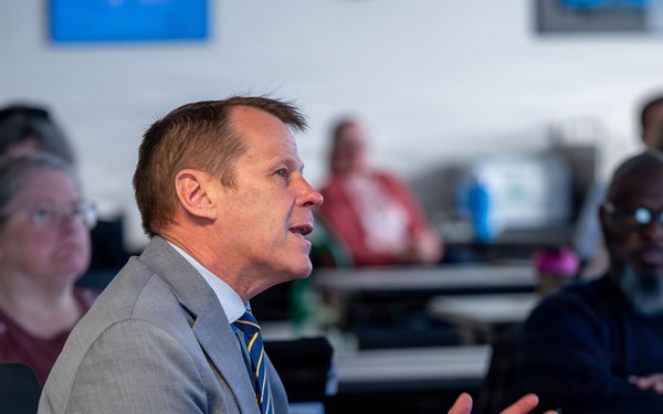 Eagle Institute leads AI 101: Leveraging AI for the Workspace workshop for AU