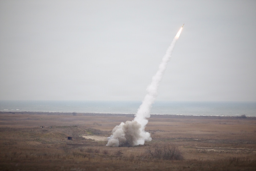 Dynamic Front 26: Capu Midia