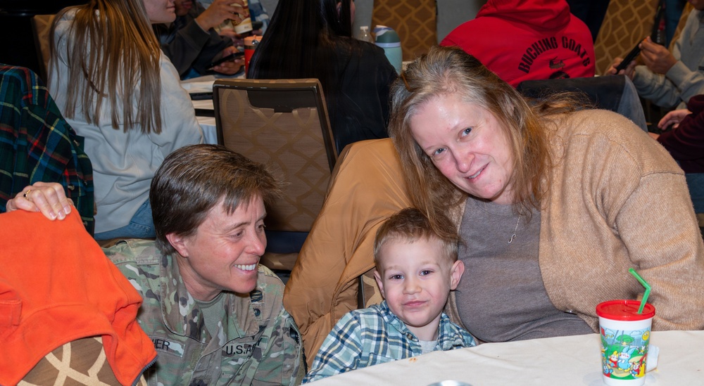 Pa. National Guard Soldiers, families participate in a Yellow Ribbon pre-deployment event