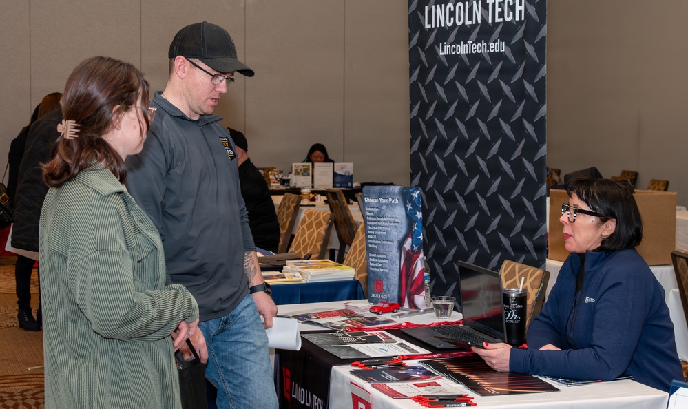 Pa. National Guard Soldiers, families participate in a Yellow Ribbon pre-deployment event