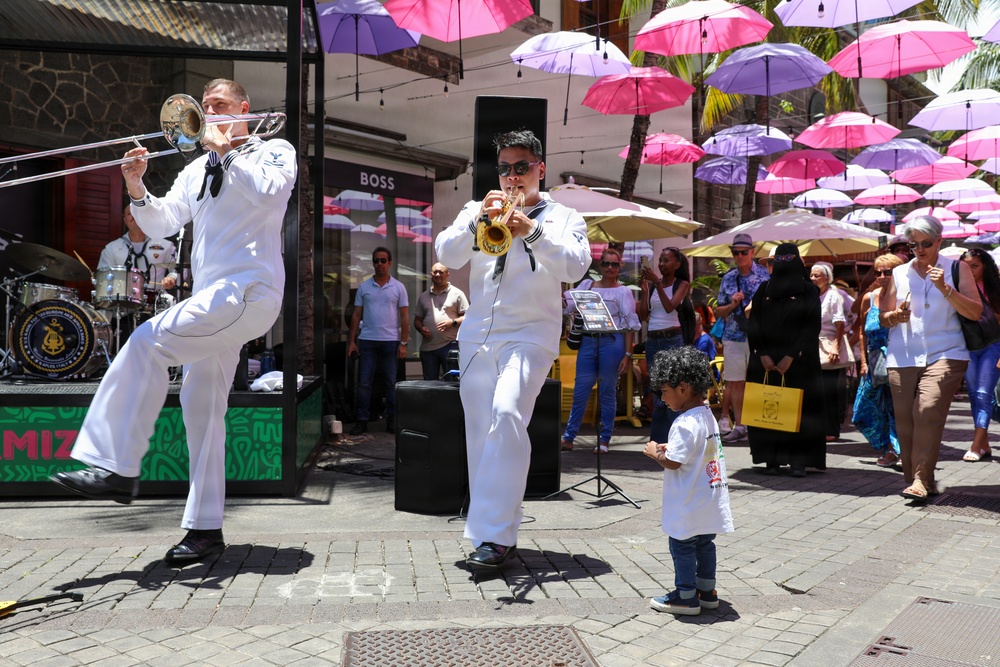 U.S. naval Forces Europe and Africa Band (Topside Brass Band) play at Caudan Waterfront (Umbrella Concert)