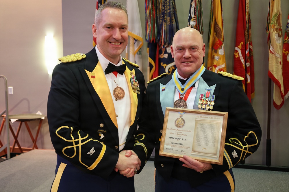 Illinois Army National Guard's 33rd IBCT Recognizes Several Soldiers at Brigade Ball