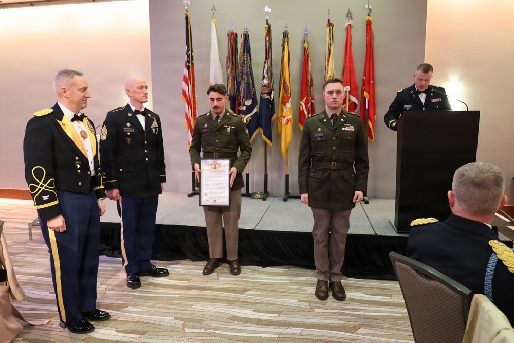 Illinois Army National Guard's 33rd IBCT Recognizes Several Soldiers at Brigade Ball