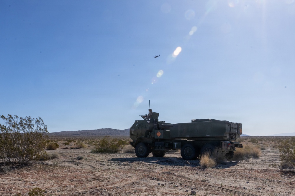 1/11 Launches HIMARS During SLTE 1-26