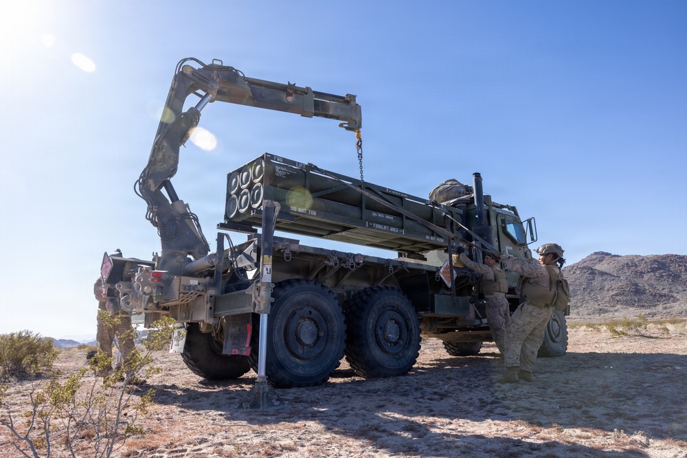 1/11 Launches HIMARS During SLTE 1-26