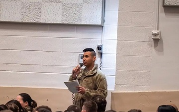 AU/CC engages with students at SOS