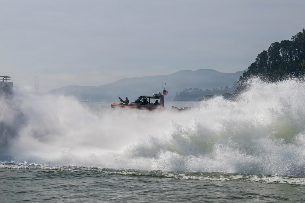 MSST San Francisco conduct security escorts in San Francisco Bay