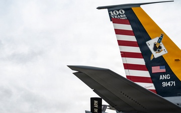 92nd Air Refueling Wing refuels B-1 Lancer after Super Bowl flyover