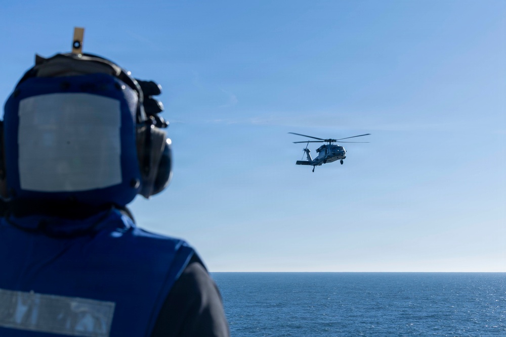 Kearsarge Conducts Flight Operations