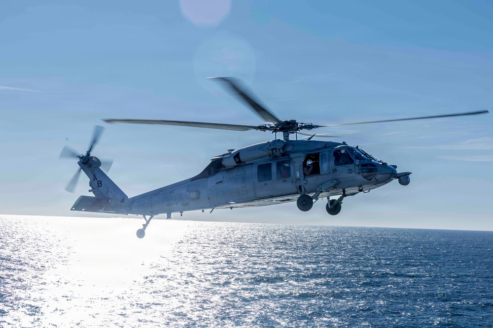 Kearsarge Conducts Flight Operations