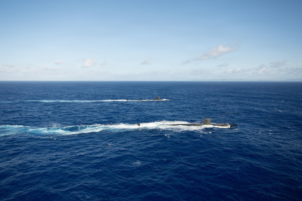 USS Asheville (SSN 758) and USS Annapolis (SSN 760) conduct photo exercise (PHOTOEX)