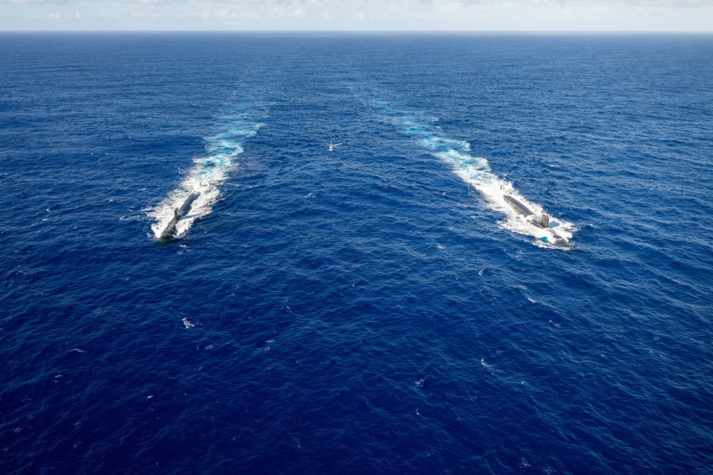 USS Asheville (SSN 758) and USS Annapolis (SSN 760) conduct photo exercise (PHOTOEX)