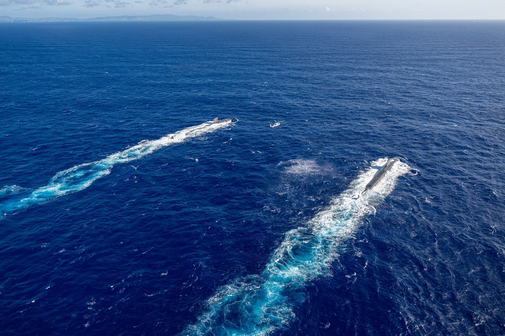 USS Asheville (SSN 758) and USS Annapolis (SSN 760) conduct photo exercise (PHOTOEX)