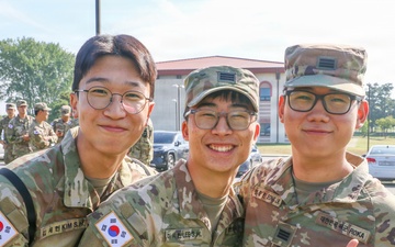 A Day in the Life: Financial Management Technician (36B)